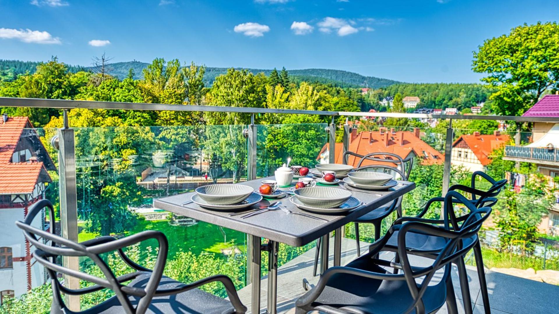 Apartamenty Z Basenem I Saunami Stone Hill Resort Vip Centrum By Royal Aparts Шклярска Поремба Екстериор снимка