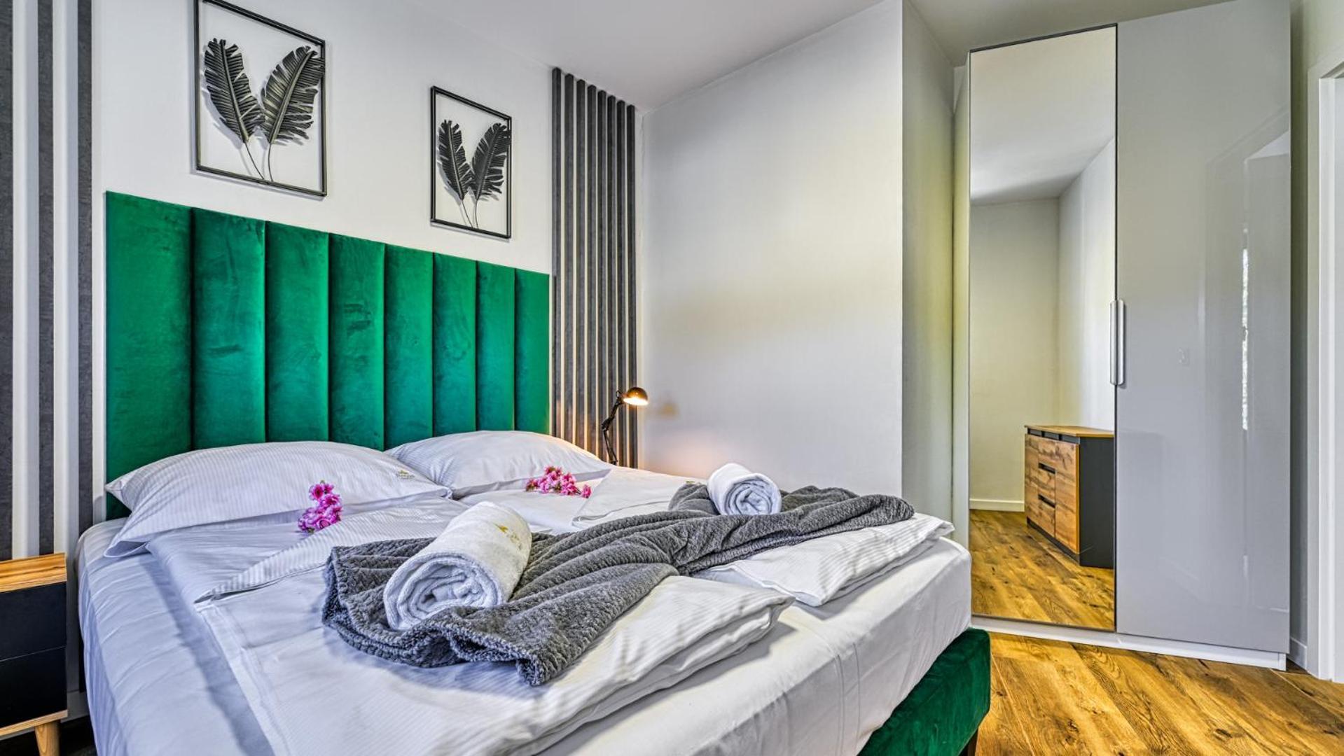 Apartamenty Z Basenem I Saunami Stone Hill Resort Vip Centrum By Royal Aparts Шклярска Поремба Екстериор снимка