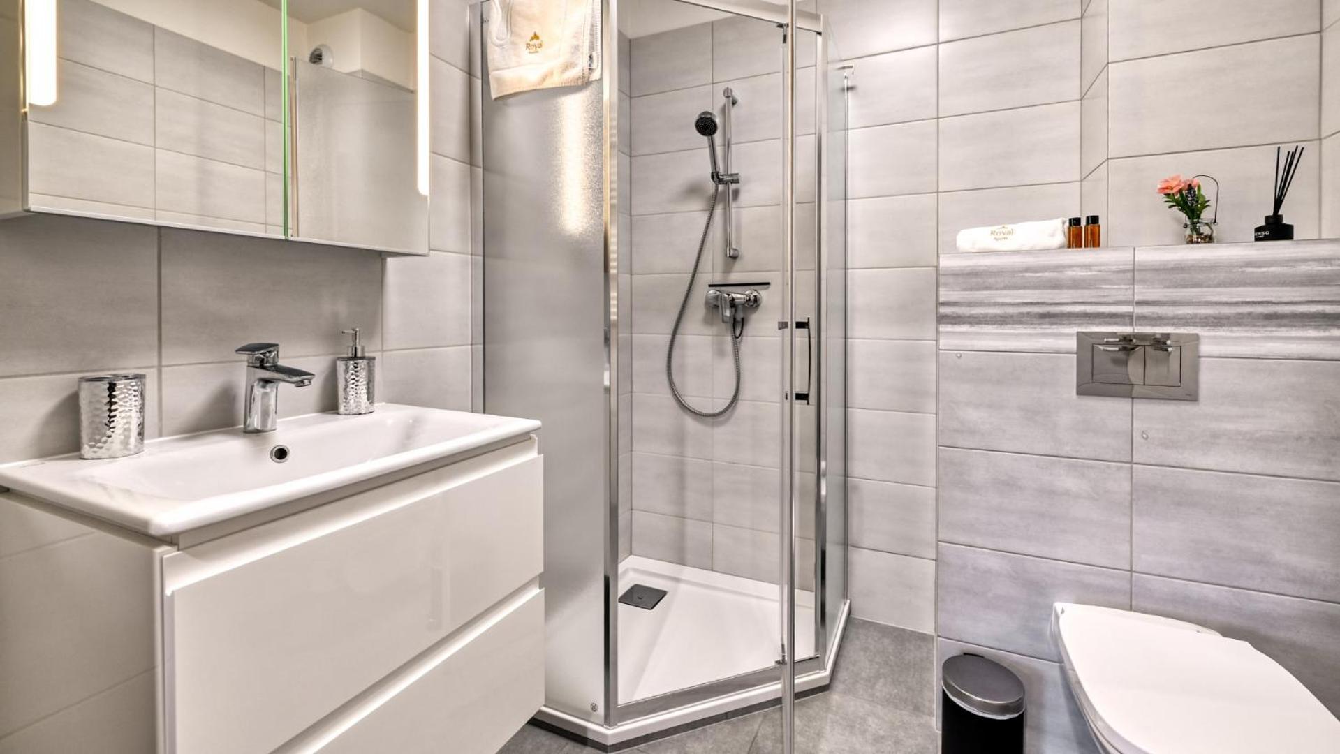 Apartamenty Z Basenem I Saunami Stone Hill Resort Vip Centrum By Royal Aparts Шклярска Поремба Екстериор снимка